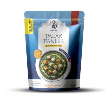 Palak paneer with creamy spinach gravy and soft paneer cubes